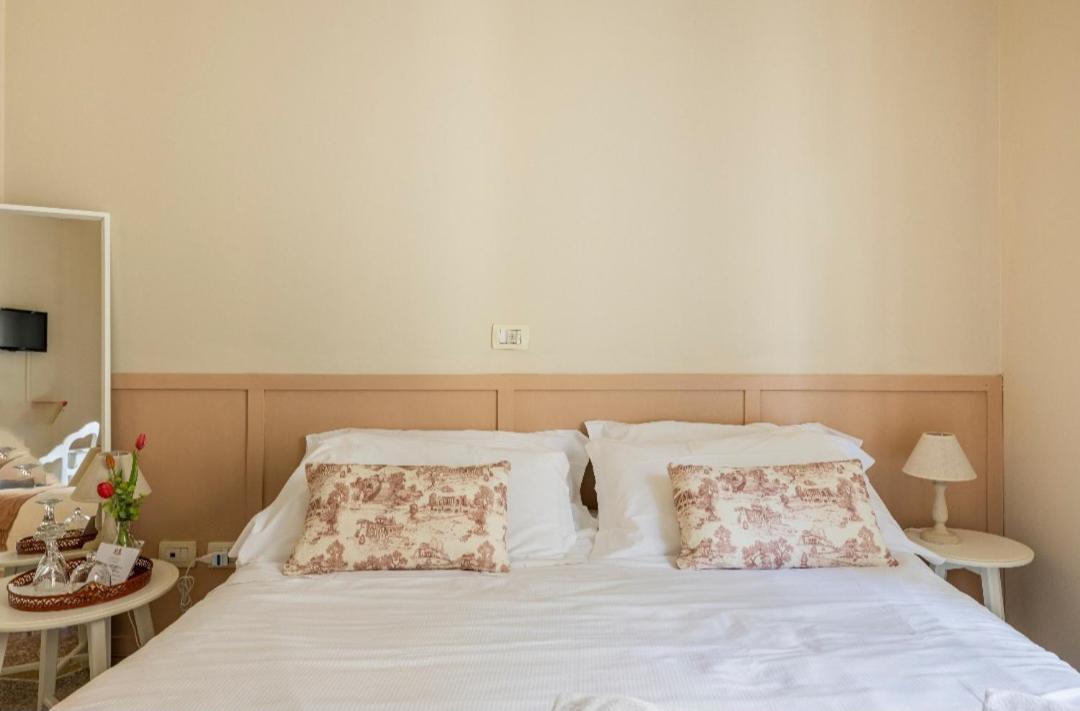 Bed & Breakfast Joy's Ortigia