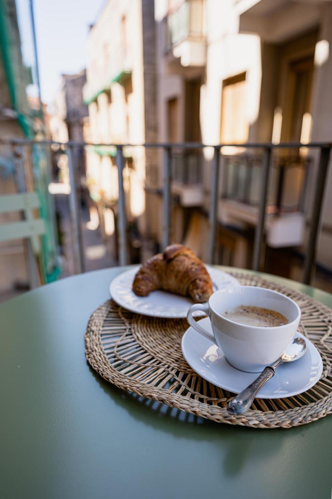Joy's Ortigia Syracuse